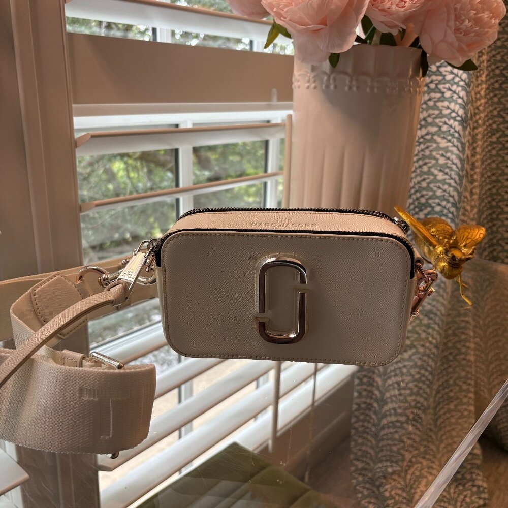 Marc Jacobs Snapshot Moon White Crossbody Bag with Silver Hardware Excellent